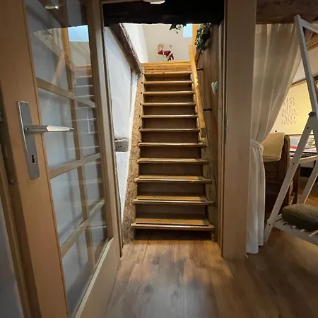 Schwarzwald - Haus Luisa - Charmantes Altstadthaus Bis 4 Personen بيت للعطل *