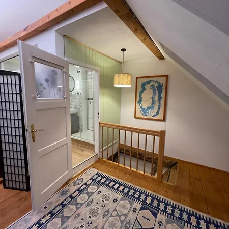 Schwarzwald - Haus Luisa - Charmantes Altstadthaus Bis 4 Personen شتولينغن
